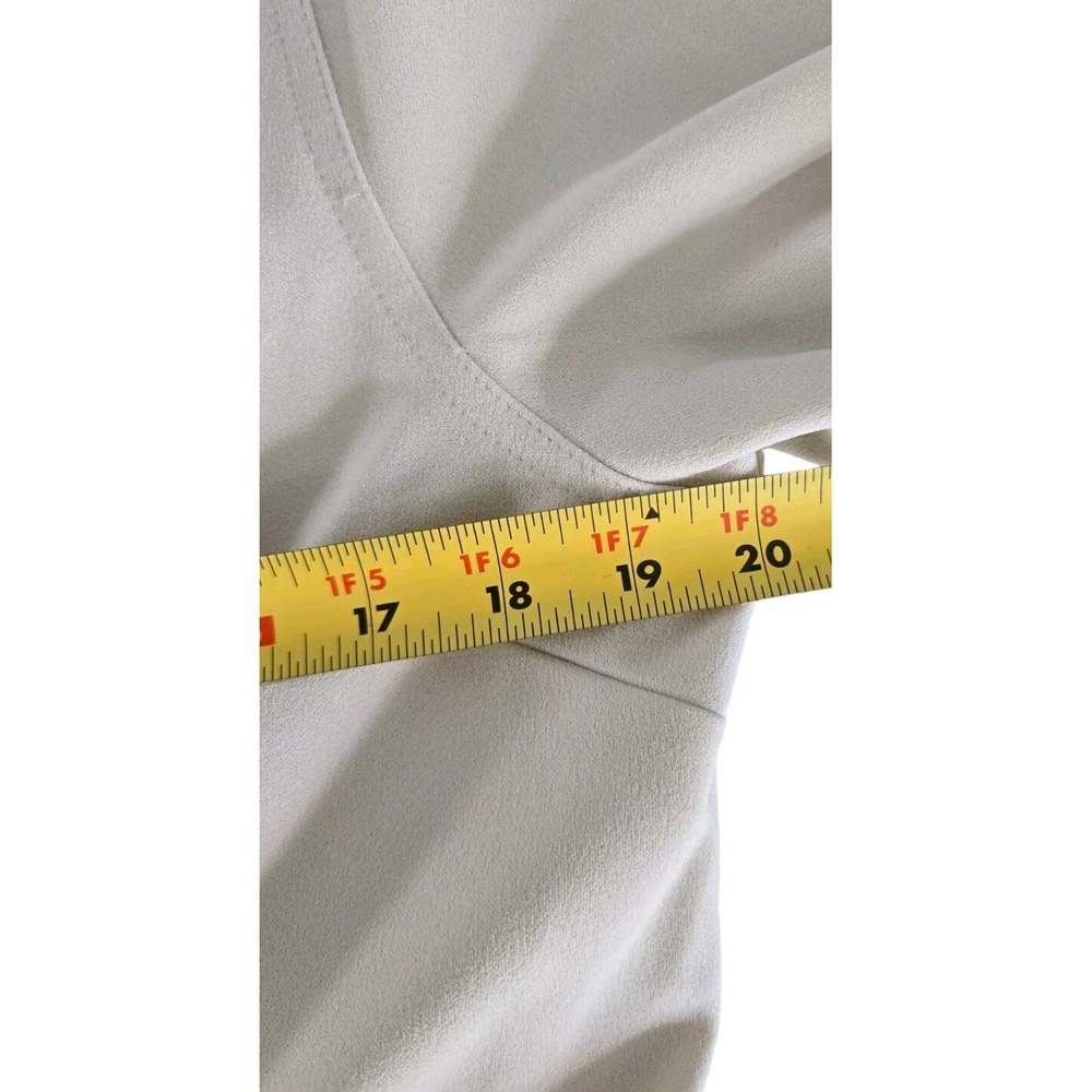 Tommy Hilfiger Womens‎ Button Front Jumpsuit Size 14 Ivory Wide Leg Cropped Work - Picture 8 of 11